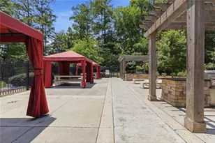 795 Hammond Dr, Sandy Springs, GA 30328 - Photo 36