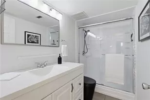 795 Hammond Dr, Sandy Springs, GA 30328 - Photo 22