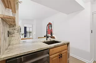 795 Hammond Dr, Sandy Springs, GA 30328 - Photo 6