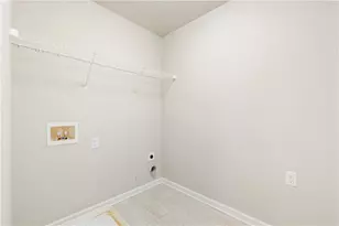 263 Silvertop Dr, Grayson, GA 30017 - Photo 38