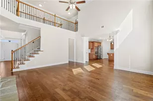 263 Silvertop Dr, Grayson, GA 30017 - Photo 10