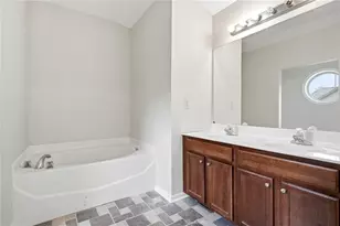 6199 Thorncrest Dr, Tucker, GA 30084 - Photo 14