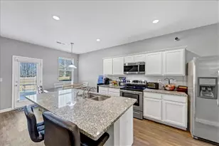 11945 Lovejoy Crossing Way, Hampton, GA 30228 - Photo 10