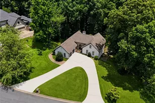 3325 Sweetwater Dr, Cumming, GA 30041 - Photo 2