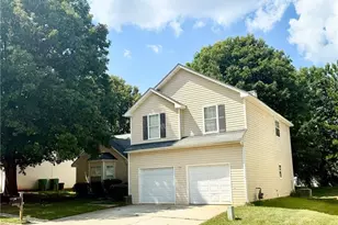 2520 Rambling Way, Lithonia, GA 30058 - Photo 2