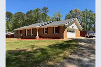 700 Ponderosa Court, Fayetteville, GA 30214 - Photo 1