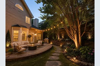 395 Manor Glen Drive, Suwanee, GA 30024 - Photo 12