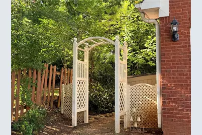 395 Manor Glen Drive, Suwanee, GA 30024 - Photo 26
