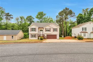 7086 Sir Galahad Way, Jonesboro, GA 30236 - Photo 2