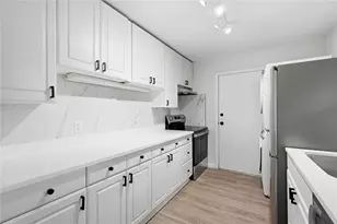 1111 Clairemont Ave, Decatur, GA 30030 - Photo 2
