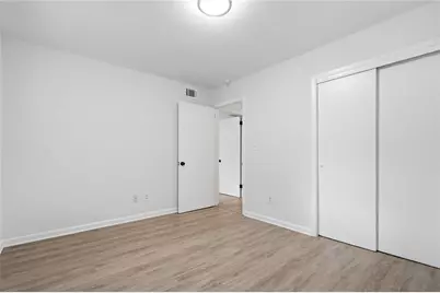1111 Clairemont Avenue #B6, Decatur, GA 30030 - Photo 14