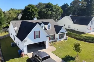 2233 Hansford Pass, Buford, GA 30519 - Photo 2