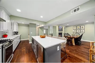 4620 Wieuca Road NE #59, Atlanta, GA 30342 - Photo 6