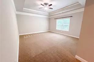 5317 Winmire Ln, Stone Mountain, GA 30088 - Photo 4