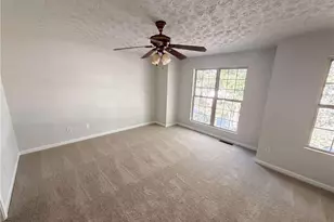 7202 Gotland St, Union City, GA 30291 - Photo 4