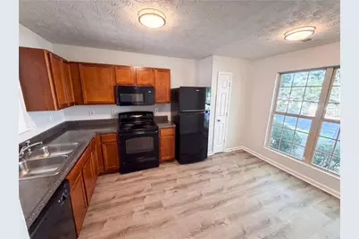 7202 Gotland Street, Union City, GA 30291 - Photo 2