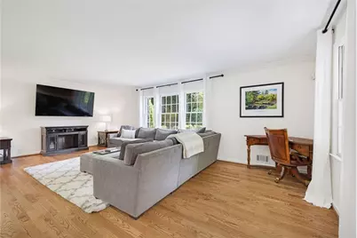 4966 Cambridge Drive, Dunwoody, GA 30338 - Photo 8