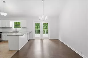 1035 Lakewood Dr, Marietta, GA 30066 - Photo 8