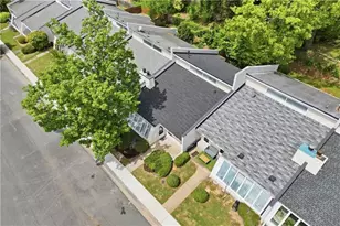 224 Goshen Ln, Woodstock, GA 30188 - Photo 2