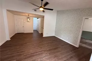 224 Goshen Ln, Woodstock, GA 30188 - Photo 4