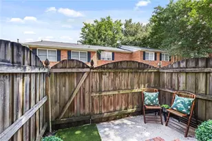 6520 Roswell Rd, Sandy Springs, GA 30328 - Photo 4