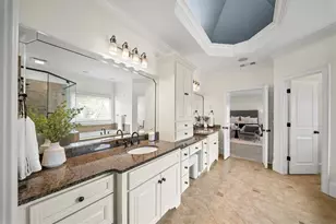 1084 W Nancy Creek Dr NE, Atlanta, GA 30319 - Photo 34