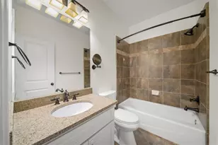 1084 W Nancy Creek Dr NE, Atlanta, GA 30319 - Photo 44