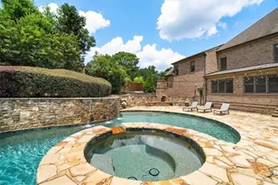 1084 W Nancy Creek Dr NE, Atlanta, GA 30319 - Photo 70
