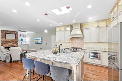 42 Lakecrest Circle, Suwanee, GA 30024 - Photo 6