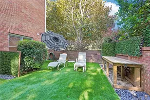 42 Lakecrest Cir, Suwanee, GA 30024 - Photo 38