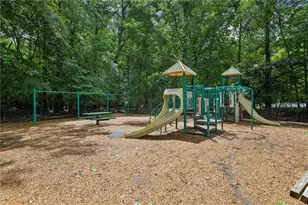 42 Lakecrest Cir, Suwanee, GA 30024 - Photo 46