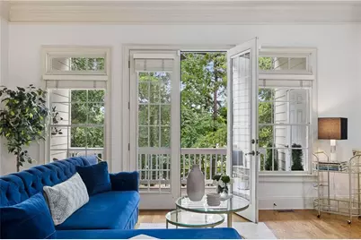 997 Pearl Point, Sandy Springs, GA 30328 - Photo 2