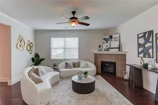 6907 Trailing Ivy Way, Flowery Branch, GA 30542 - Photo 6