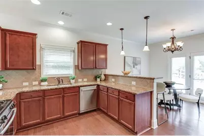 6907 Trailing Ivy Way, Flowery Branch, GA 30542 - Photo 12