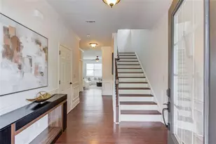 6907 Trailing Ivy Way, Flowery Branch, GA 30542 - Photo 4