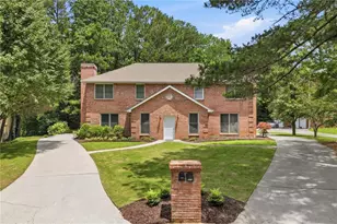 8865 Carroll Manor Dr, Sandy Springs, GA 30350 - Photo 6