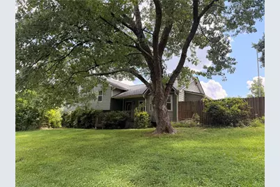 701 Victoria Court, Woodstock, GA 30189 - Photo 4