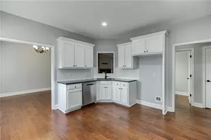 440 S Alexander St, Buford, GA 30518 - Photo 14