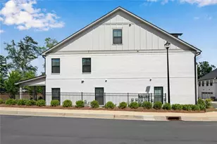 400 Renwood Trl, Johns Creek, GA 30097 - Photo 4