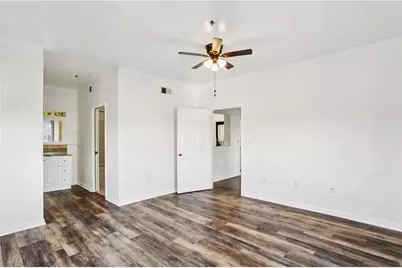 2161 Peachtree Road NE #205, Atlanta, GA 30309 - Photo 4