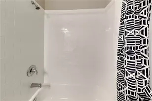 705 Pressing Dr, Alpharetta, GA 30004 - Photo 18