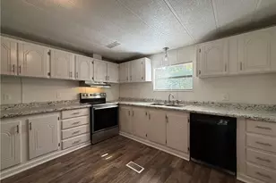 143 Whitley Dr, Warner Robins, GA 31093 - Photo 10