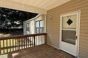 143 Whitley Dr, Warner Robins, GA 31093 - Photo 2
