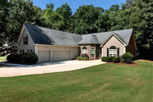 222 Jefferson Walk Cir, Jefferson, GA 30549 - Photo 1