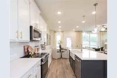 6017 Silverbell Drive, Flowery Branch, GA 30542 - Photo 6
