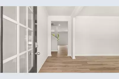 813 Lost Creek Parkway, Dallas, GA 30132 - Photo 2