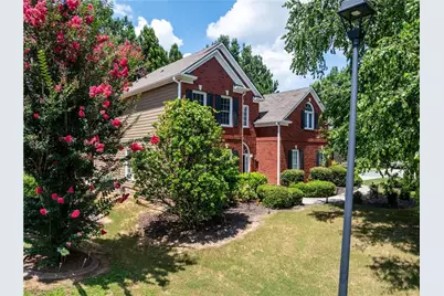 1928 Barrett Knoll Circle NW, Kennesaw, GA 30152 - Photo 2