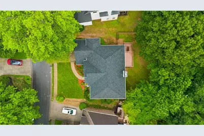 270 Edwardton Court, Roswell, GA 30076 - Photo 36