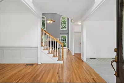 270 Edwardton Court, Roswell, GA 30076 - Photo 10