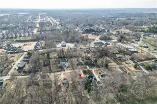 300 Forest St, Buford, GA 30518 - Photo 34